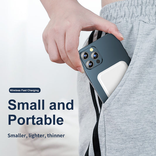 Mini Magnetic Power Bank 5000mAh, compatibile con IPhone e cellulari con ricarica wireless - ManunedStore