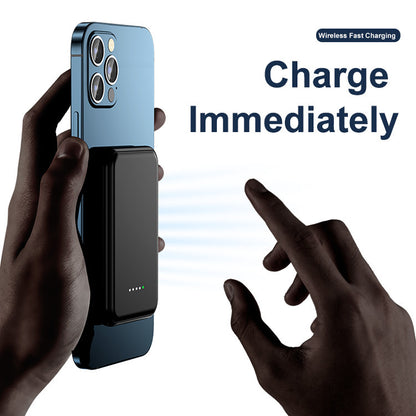 Mini Magnetic Power Bank 5000mAh, compatibile con IPhone e cellulari con ricarica wireless - ManunedStore